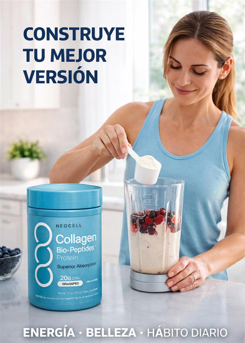 NeoCell Collagen Bio-Peptides - Mujer preparando smoothie con col�geno